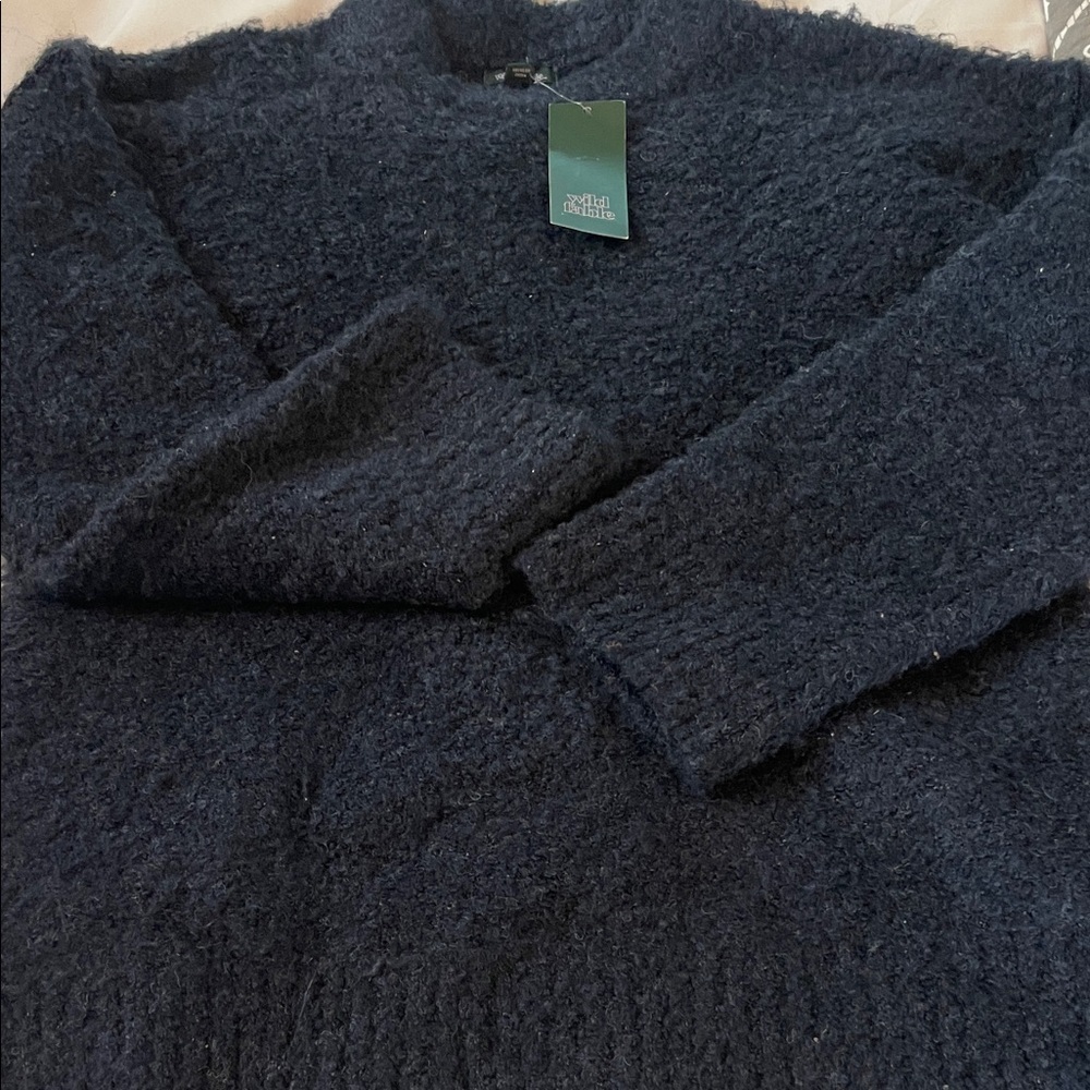 Cozy Dark Navy sweater - Picture 3 of 9